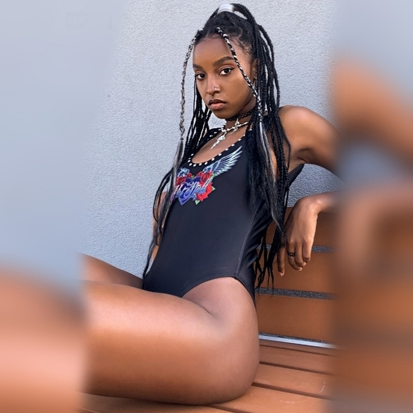 dELiA*s by Dolls Kill ✦ Hot Stuff One-Piece Swimsuit ✦ Studded Neckline Graphic - Picture 6 of 9